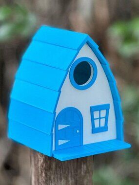 The Aqua Cabana Birdhouse 7”H x 6”L x 5.25”W Mounting Bracket Incl Fast Shipping